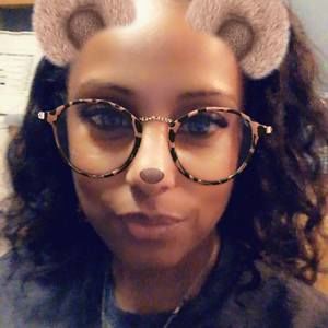 Meet your Posher, Renee